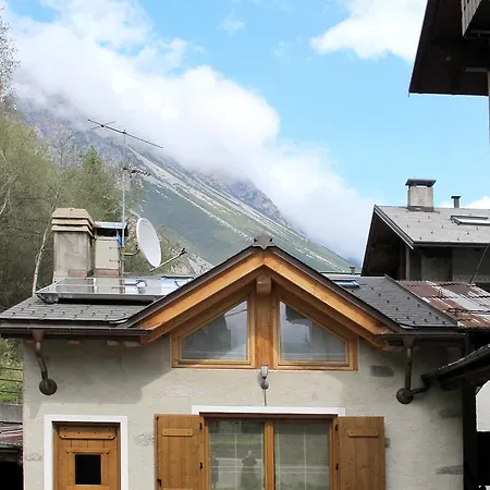 Holiday home Ferienwohnung Bormio 722w VALDIDENTRO